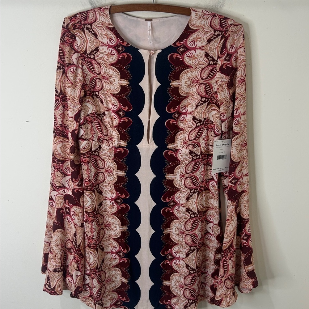FREE PEOPLE Vibes Paisley Bell Sleeve Mini Dress Tunic Size 2 - Picture 4 of 16